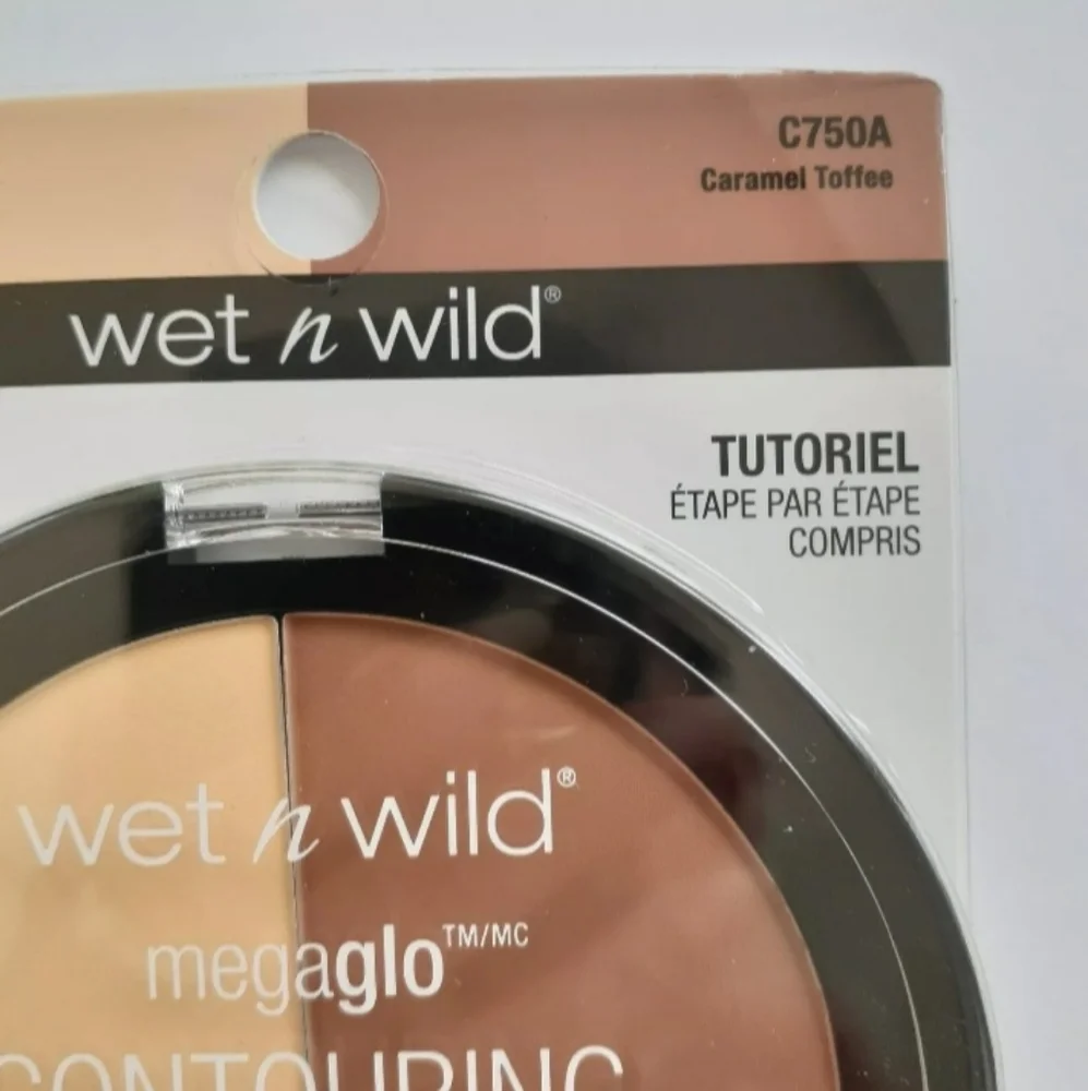 2/$20 Wet n Wild Mega Glo Contouring Palette Contour C750A CARAMEL TOFFEE 0.44Oz